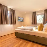 Tevini Boutique By We Rent زيل أم سي