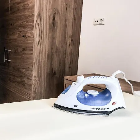 Tevini Boutique By We Rent