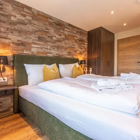 Apartment Tevini Boutique By We Rent Zell am See