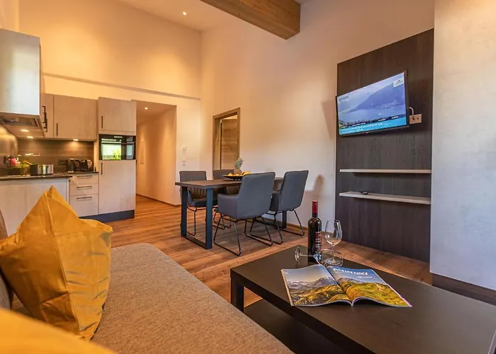 Tevini Boutique By We Rent