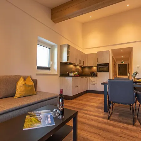 Tevini Boutique By We Rent צל-אם-זי