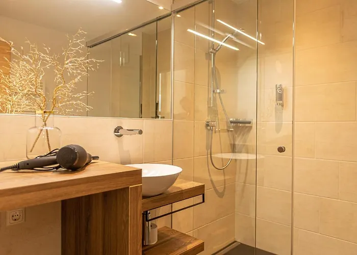 Tevini Boutique By We Rent